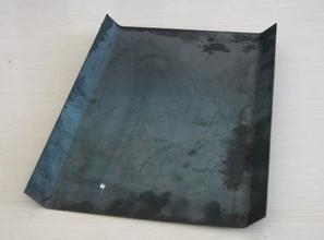 止水鋼板焊接方法和澆搗壓力