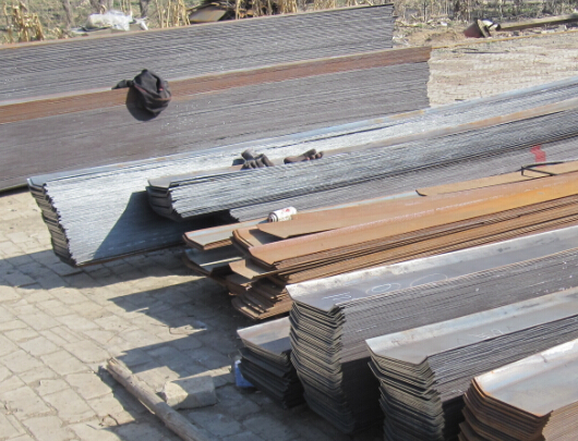 技巧六條提高止水鋼板施工質量