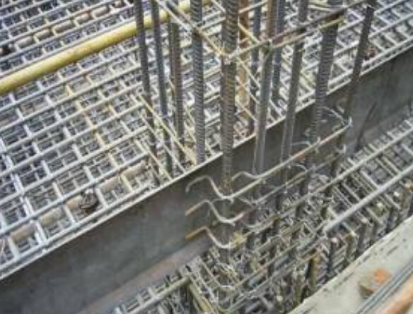 止水鋼板搭檔遇水膨脹止水條