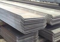 混凝土止水鋼板的現(xiàn)場制作裝置