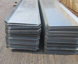 再次澆搗墻板混凝土時止水鋼板